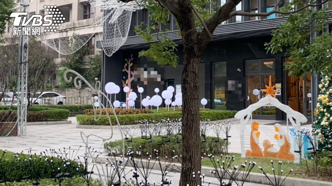三峽少年喝醉闖社區　北大特區保全好心攙扶他竟脫衣DIY