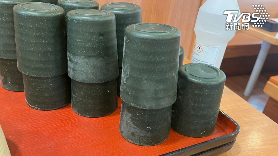 岡山藏壽司杯子藏白粉店家清潔態度消極 客人批:再噁一點沒關係