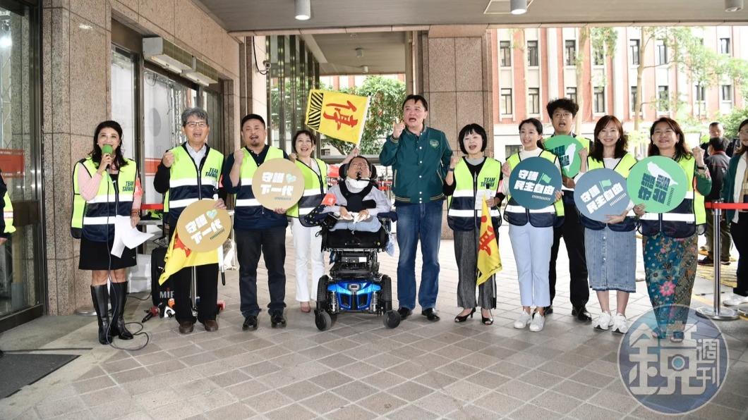 本土女星「驚爆參選」!今正式登記 認了:原本就想選