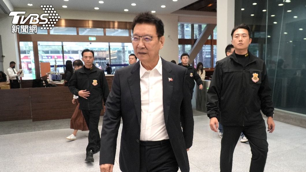 趙少康登記參選副總統後,已有國安特勤人員保護。(圖/TVBS)
