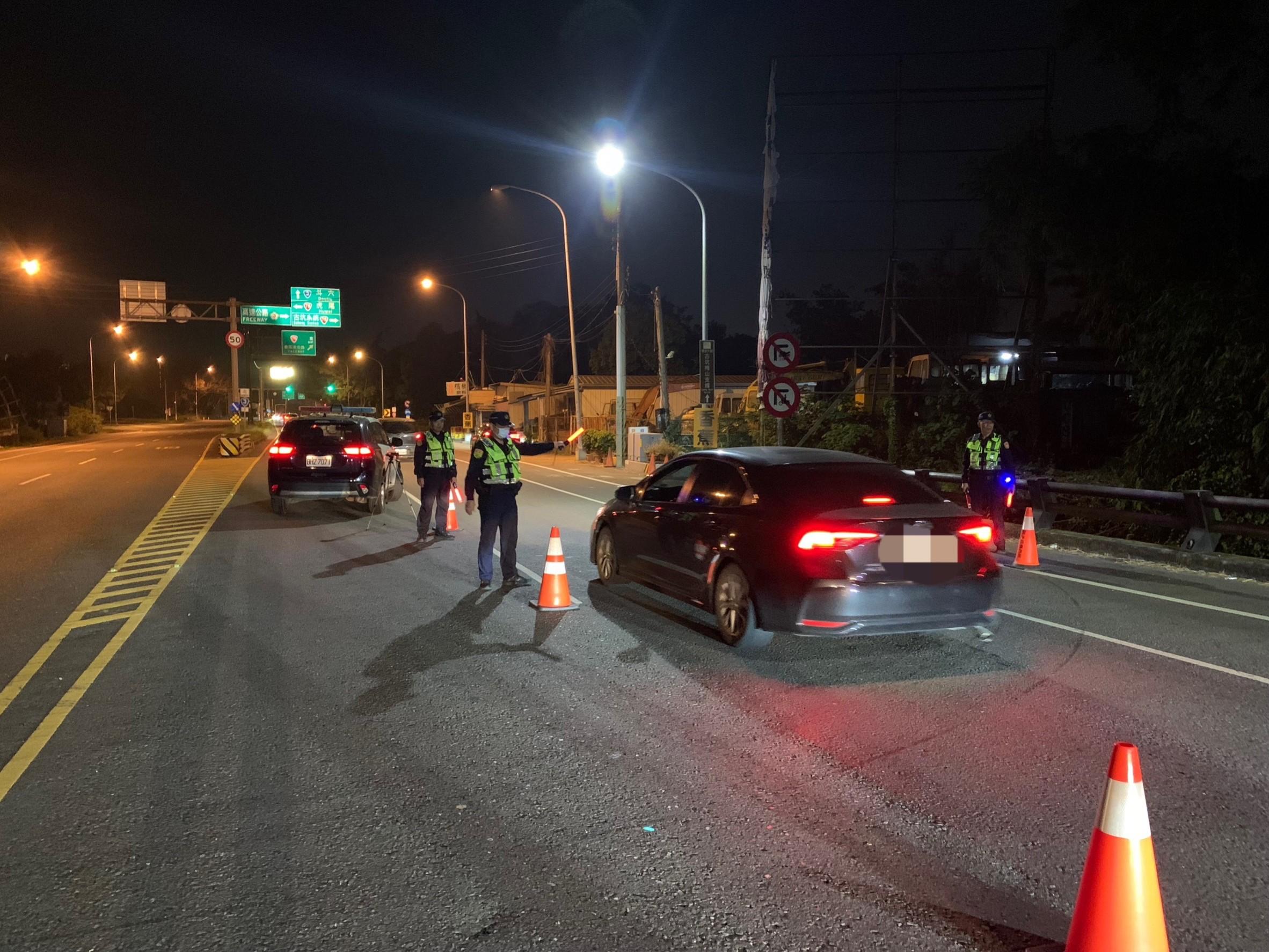 遏止酒駕,雲林縣警方針對易發生酒駕肇事地點、餐廳、KTV、夜店等地點,不分平日、假日、白天或深夜採高