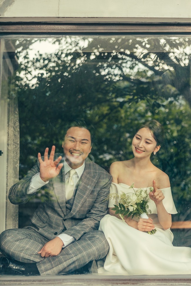 韓國演員鍾浩宣布結婚。(圖/翻攝BlessEnt)