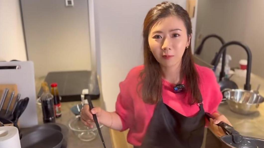 福原愛分享如何做青椒肉絲。(圖/翻攝自福原愛小紅書)