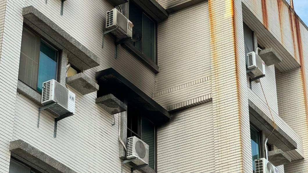 火勢在3時14分許撲滅，無人員傷亡。（圖／民眾提供）