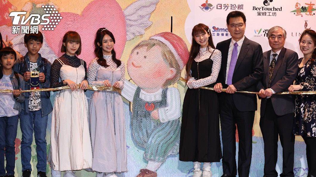 趙少康與樂天女孩林襄同台。(圖/張哲鳴攝)