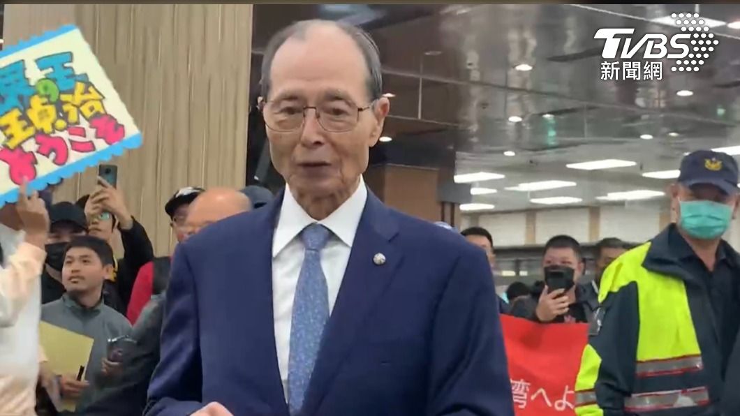 王貞治抵台,明將為大巨蛋開幕開球。(圖/張良瑜攝)