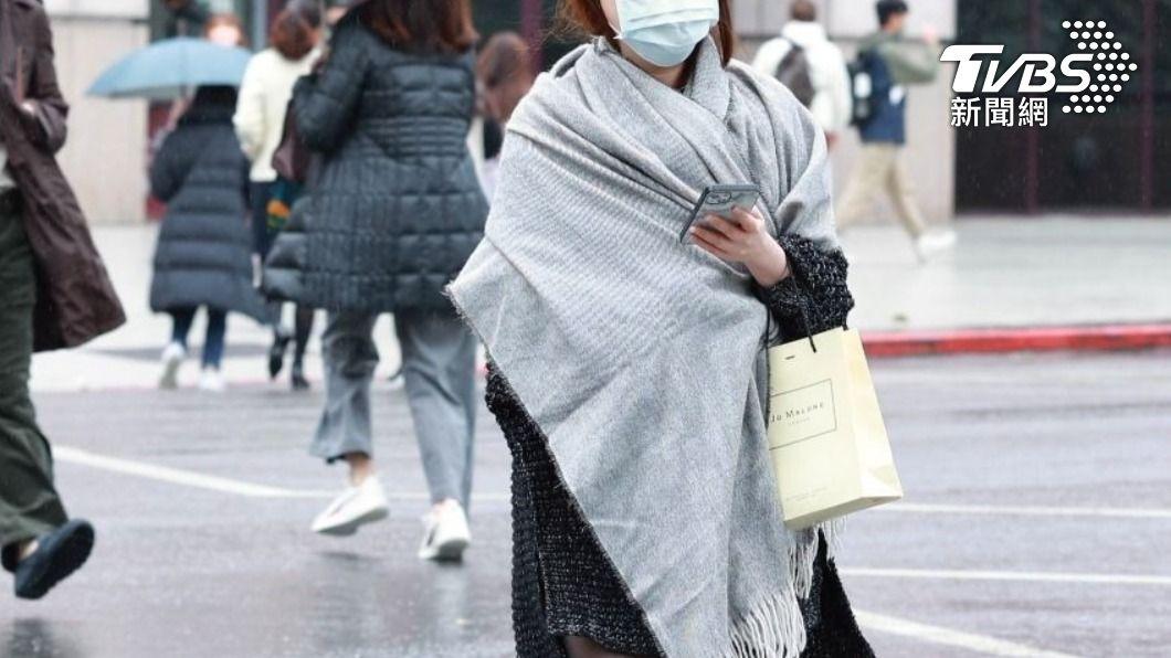 週末雨炸3地!明低溫下探15度 「這天」高山有望迎初雪