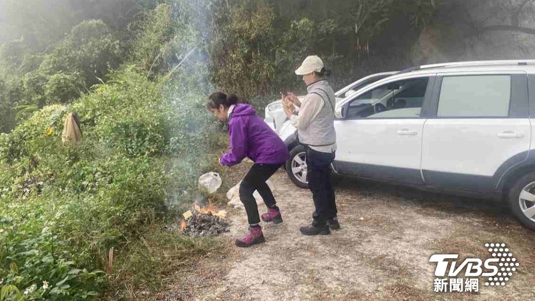 梅山老村長消失五日女兒急返台 喊「我想見你」突飄味找到倒臥翁
