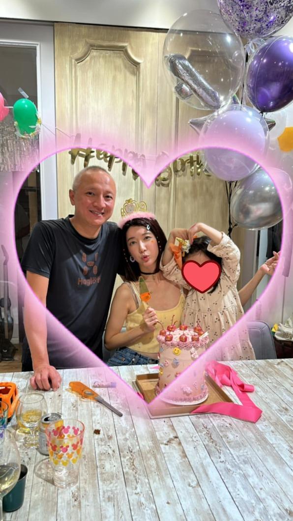 宋米秦與老公感情甜蜜,一家三口的生活很幸福。(圖/翻攝自宋米秦臉書)