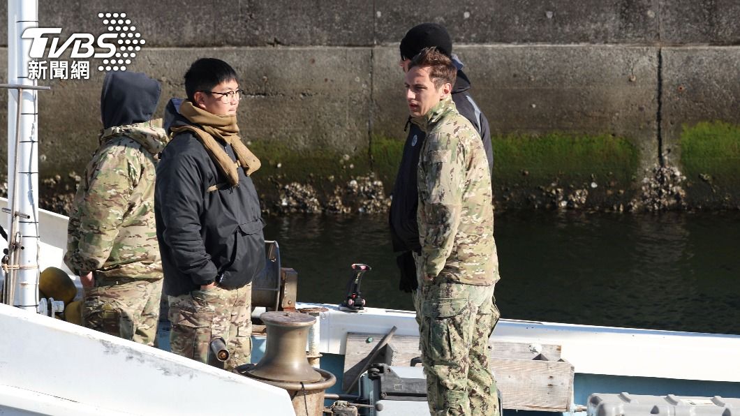 駐日美軍魚鷹機尋獲主要殘骸 海中發現「疑似5名人影」