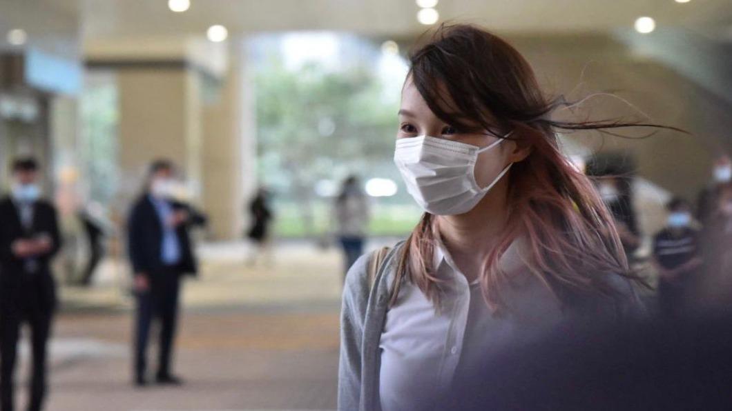 反送中領袖周庭棄保流亡惹怒李家超 批「警寬大處置卻換來欺瞞」