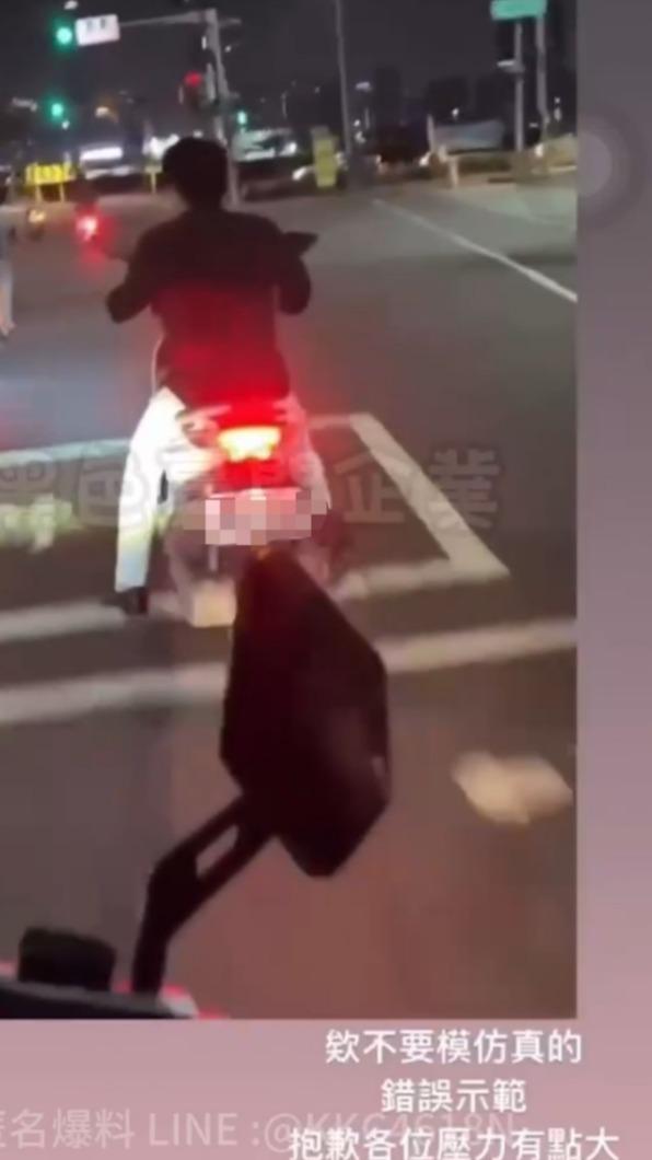 騎士在自己的社群上分享並寫下「抱歉各位壓力有點大」。（圖／黑色豪門企業臉書）