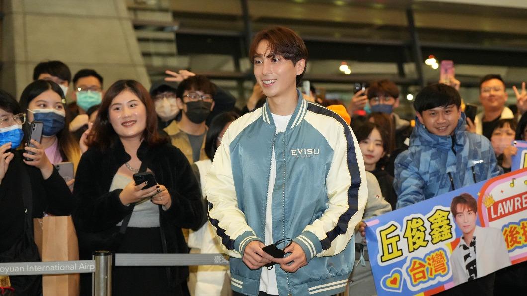 相隔3年！大馬男星來台「接機畫面曝光」　他激動吐心聲