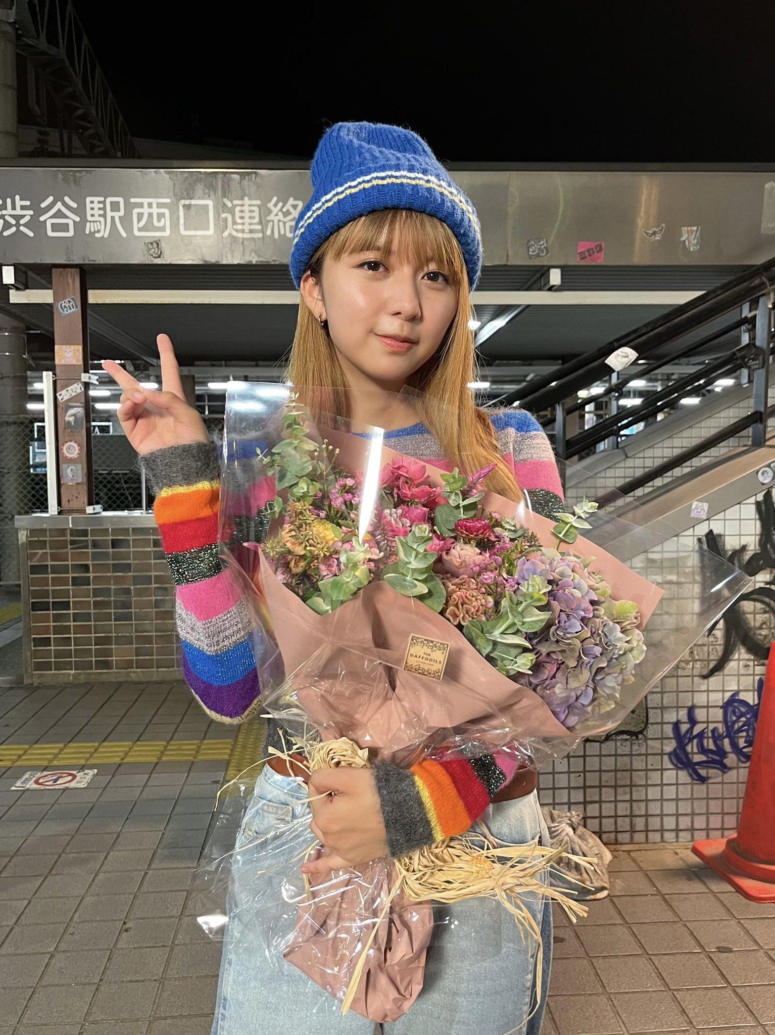 上白石萌歌在本作中一展歌喉。(圖/翻攝自官方推特)