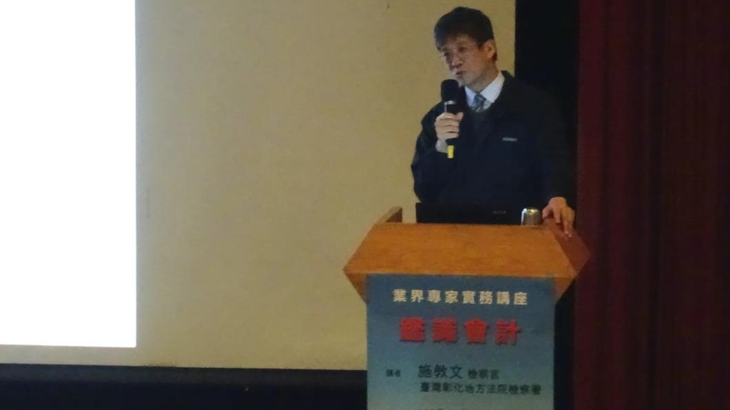 名檢爆性騷！摸遍女檢「手滑進腰部」3妹全受害　曾辦頂新劣油案