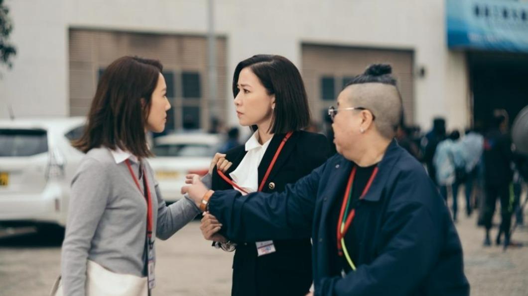 女星遇街頭槍戰「扛攝影機繼續拍」 曝驚險過程:腦子一片空白
