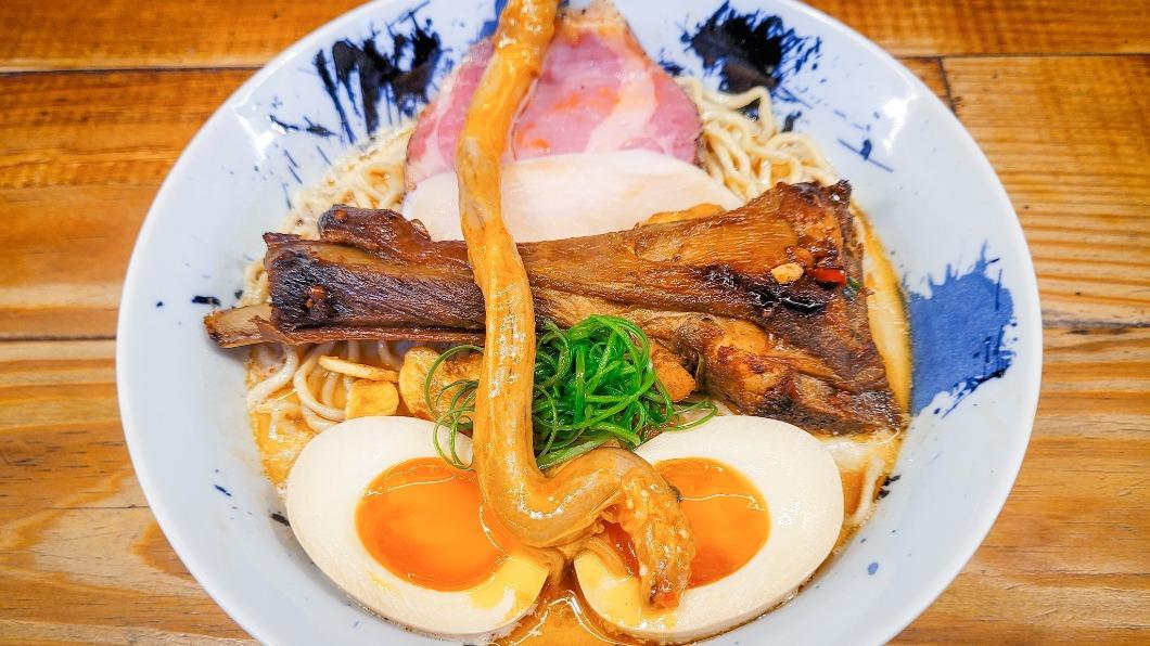 配料18公分!羔羊拉麵只賣3天 隱藏配料「爆炒三杯羊屌」