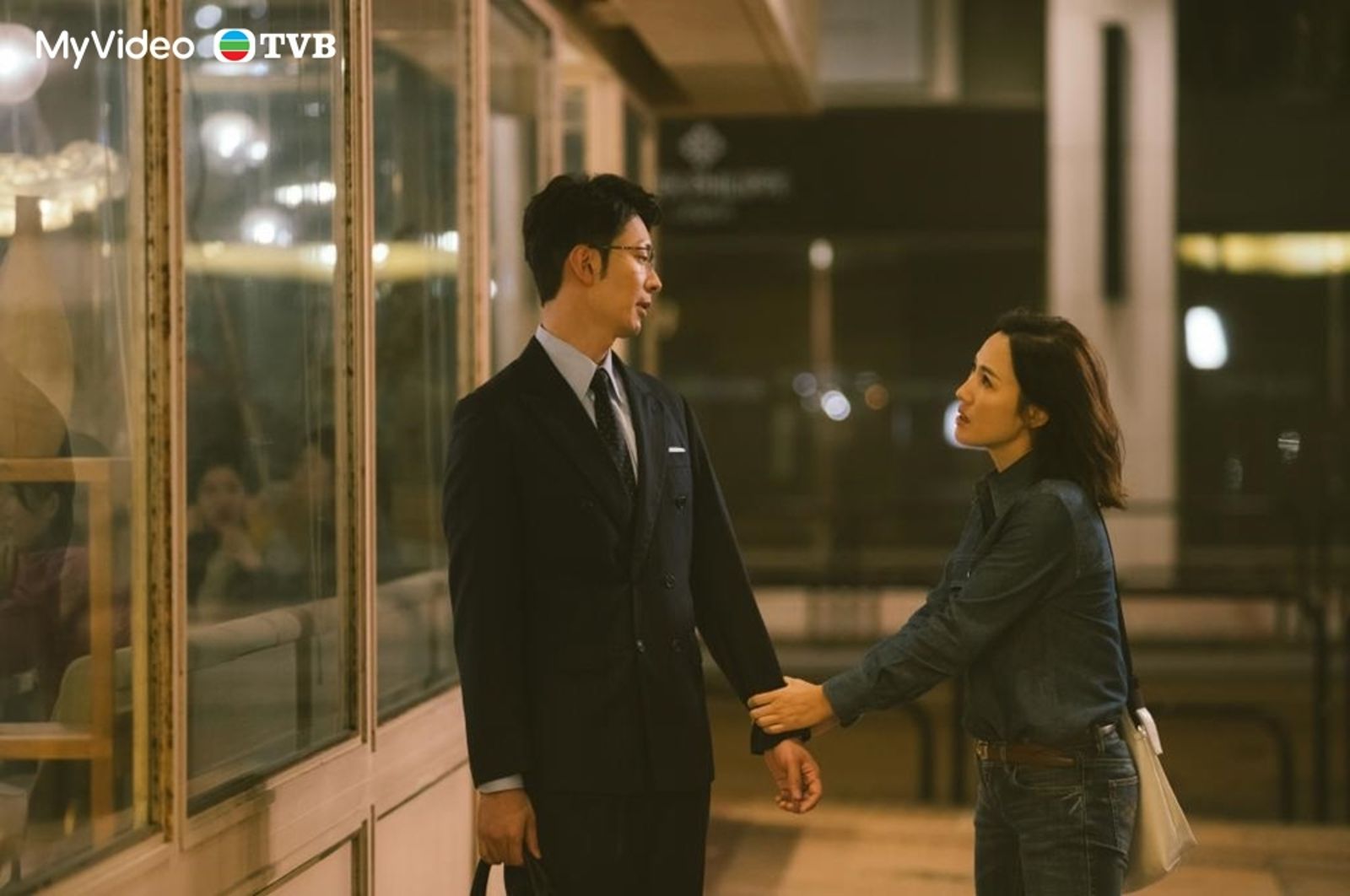 《新聞女王》劇中人物關係多糾葛。（圖／MyVideo、TVB提供）