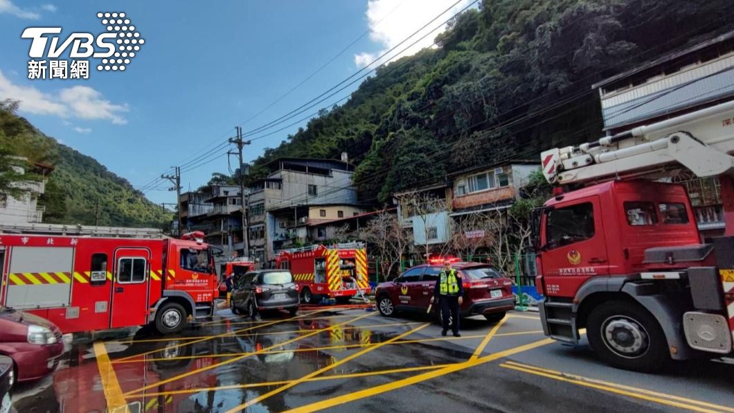 火災並無造成人員傷亡。(圖/TVBS)