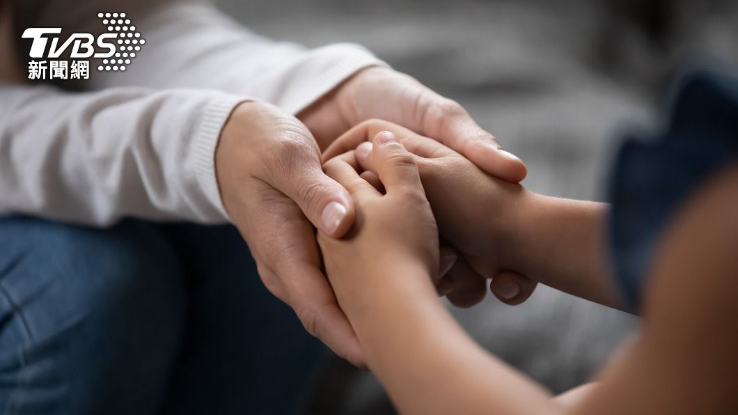 分手後,女方才曝光當年的悲劇。(圖/shutterstock達志影像)