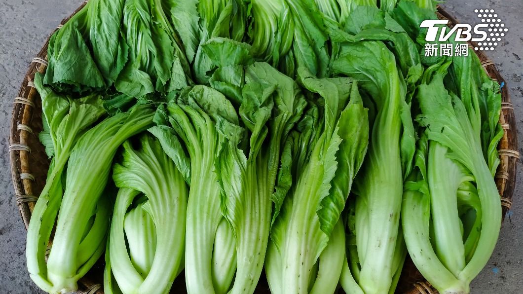 過年圍爐必備「長年菜」苦到吞不下 農糧署教這招竟意外好吃