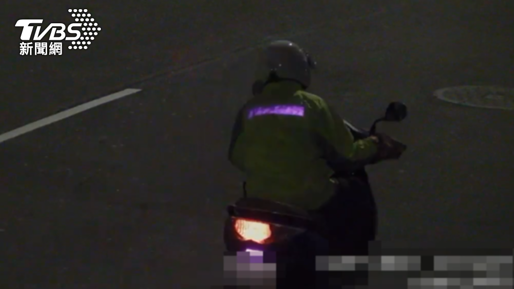 老翁從高雄騎車到台東探望女兒,卻於返家時迷路騎到新北三峽。(圖/TVBS)