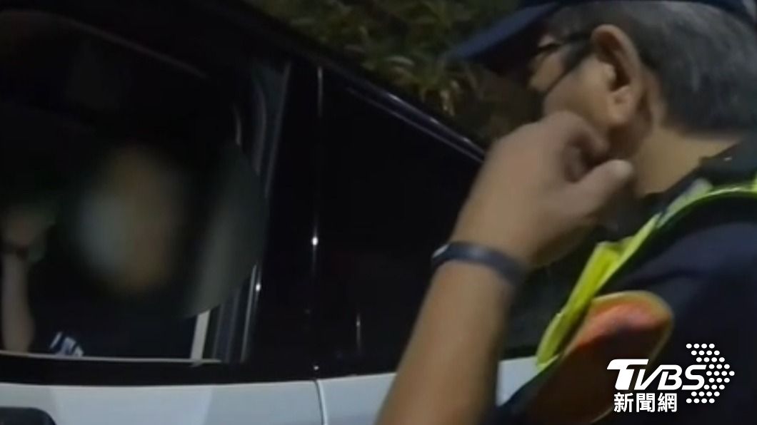 最壞身教!高雄男攜家帶眷酒駕 猛踩油門逃臨檢