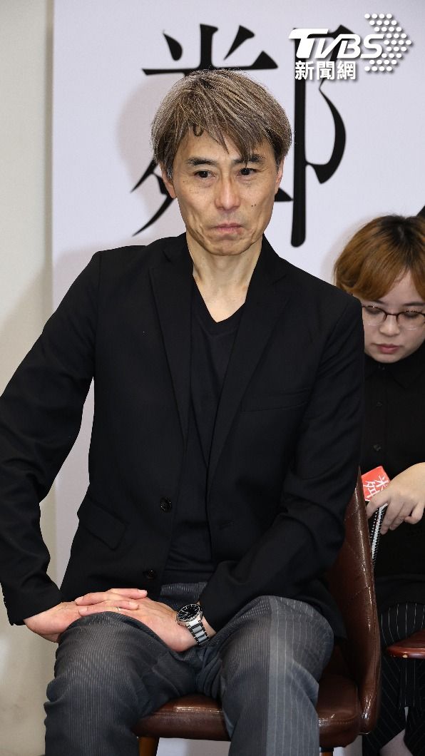 熊澤尚人在疫情期間讀到原作,希望能藉此探討因疫情而疏遠的人際關係。(圖/張哲鳴攝)