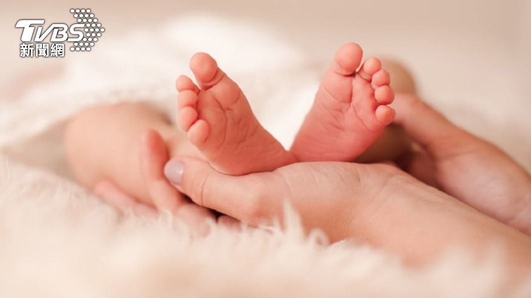 人妻表示,保母已照顧寶寶3個月。(示意圖/shutterstock達志影像)