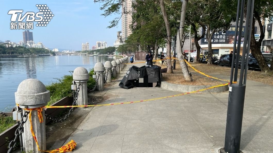 快訊/一週三起!高雄愛河又見浮屍 男性撈起已明顯死亡