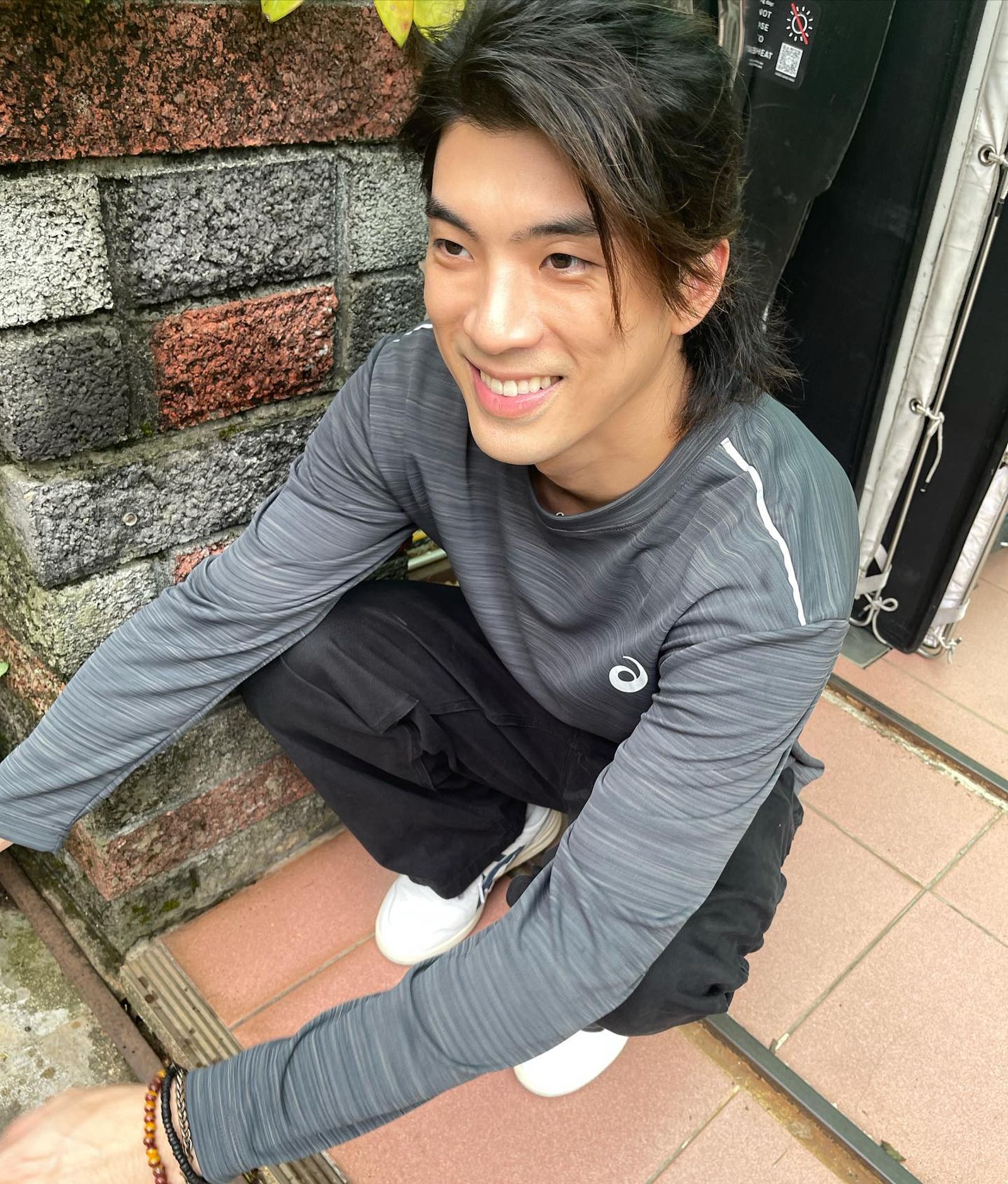 林哲熹宣布將經紀事務交給女友打理。(圖/翻攝自林哲熹臉書)