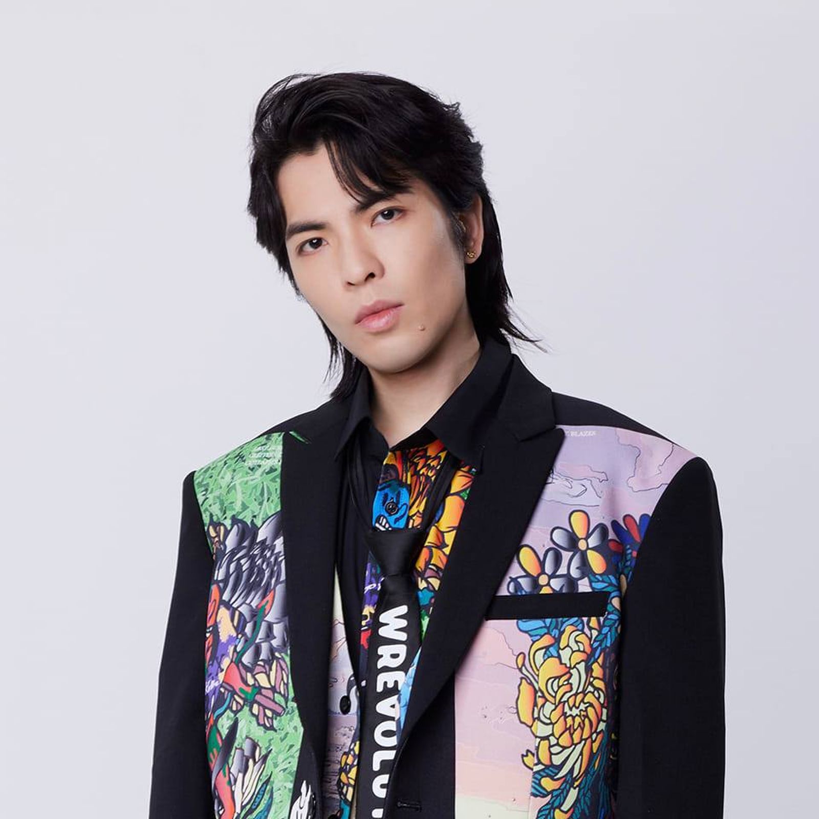 蕭敬騰和Summer秘戀16年,今年因求婚成功公開。(圖/翻攝自蕭敬騰臉書)