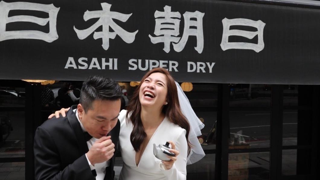 鐘沛君婚紗照曝光，與老公互動相當逗趣。（圖／鐘沛君提供）