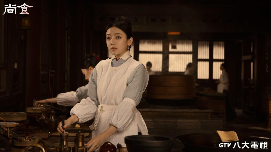 何瑞賢劇中飾演尚食局宮女殷紫萍,角色與自己個性相近,簡單直接。(圖/八大提供)