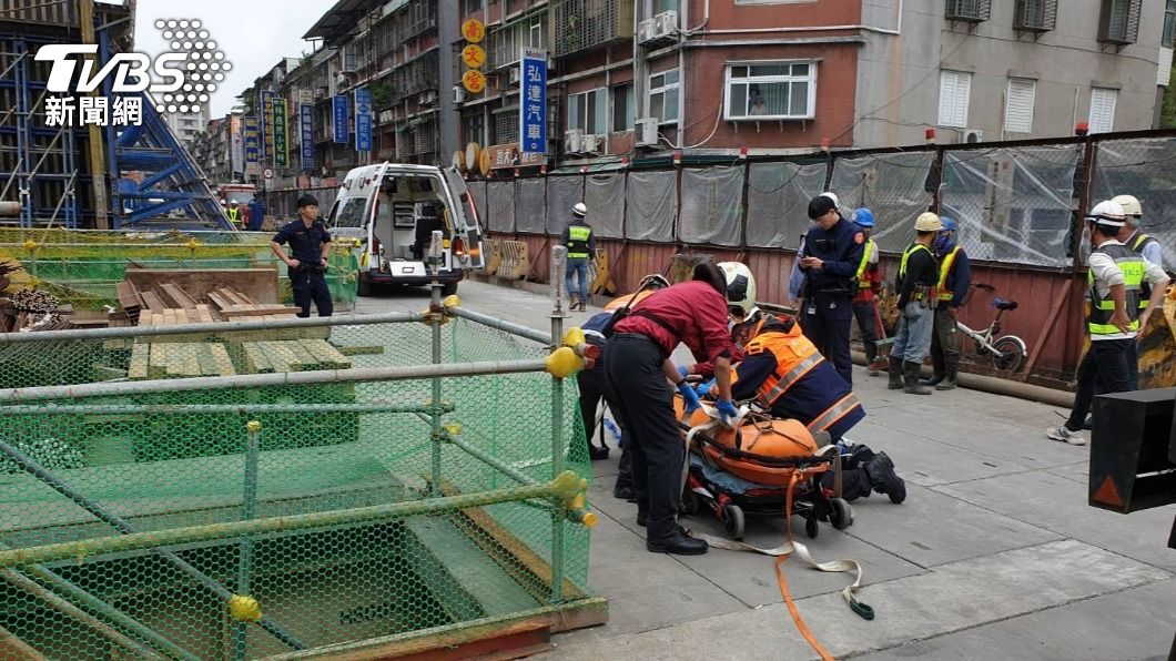 快訊/捷運信義線東延段工程 1男工人疑墜落無生命跡象送醫