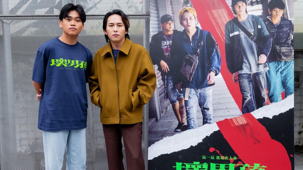 金鐘男星與拜把兄弟為「女人」決裂 野外扭打狠揍對方