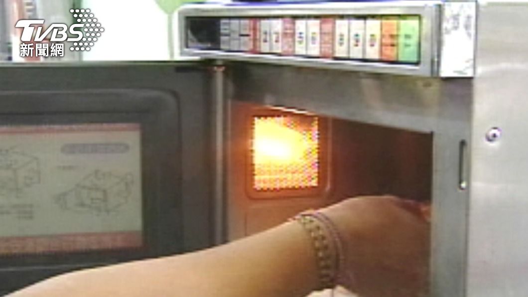 超商3小吃別再用微波!店員實測驚「真的會爆炸」 你一定不知道