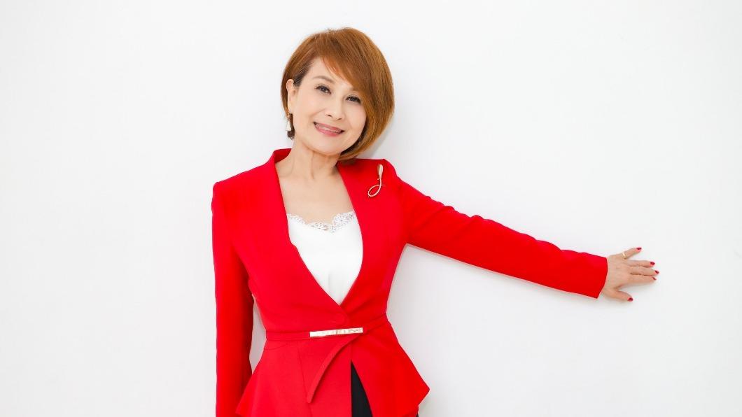 秀場女王時隔7年回歸八點檔　遇「前夫」霸氣喊：老公好久不見