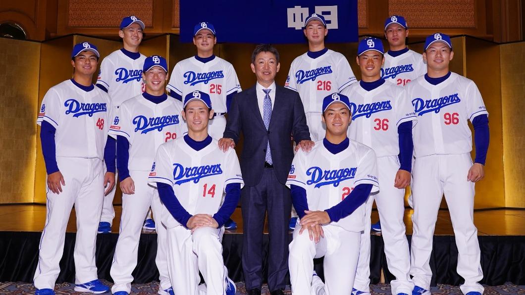 大谷效益超強　日職中日龍球衣神似道奇藍白配意外熱賣