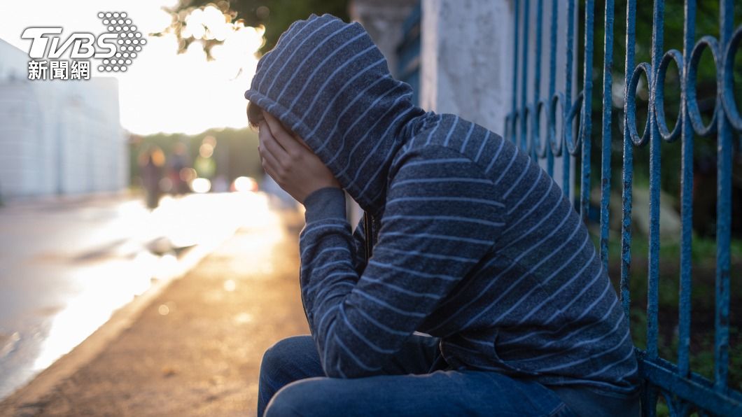 摸男學生私密處還嗆「沒起反應」!狼師遭解聘 提告學校二審出爐