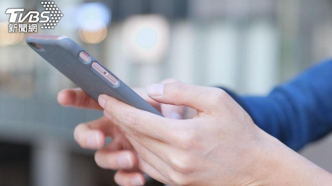 詐騙案件猖獗,領導人若能有效懲治,可獲廣大的民心。(示意圖/shutterstock達志影像)