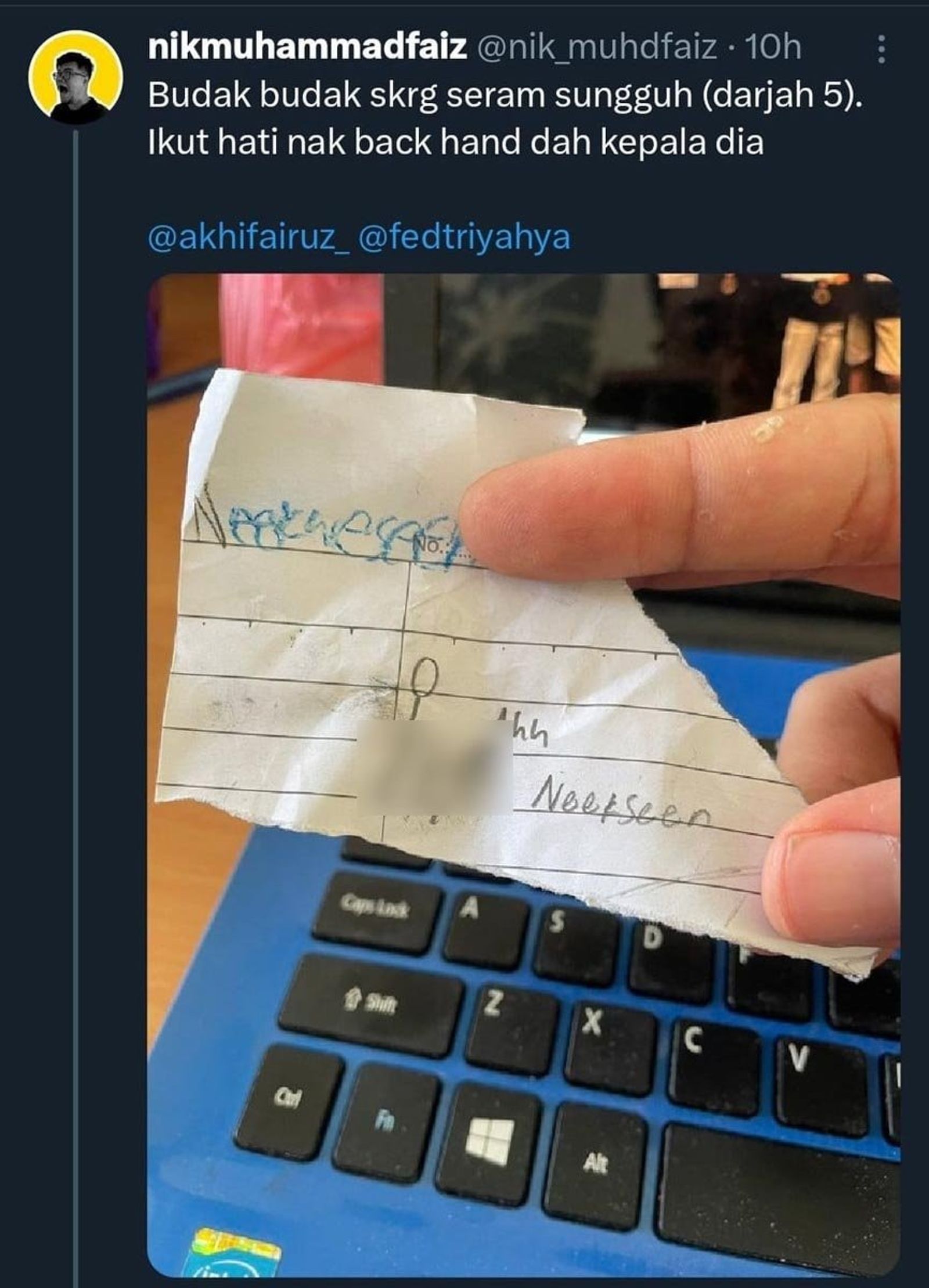 阿奇費魯斯感慨地說,許多學生甚至還不識字,就已經懂得這些色情元素。(圖/翻攝自《中國報》)
