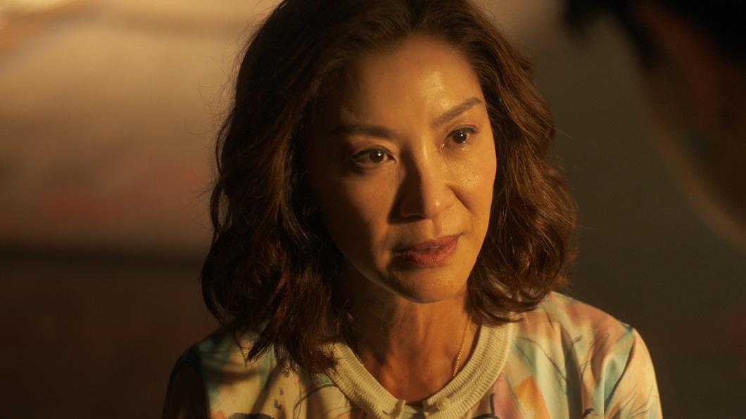 楊紫瓊劇中飾演寇世勳的老婆。(圖/Netflix提供)