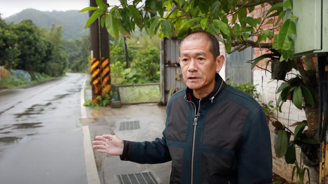 賴清德老家中幅里里長謝嘉陽。  ( 圖／吳紹瑜攝）