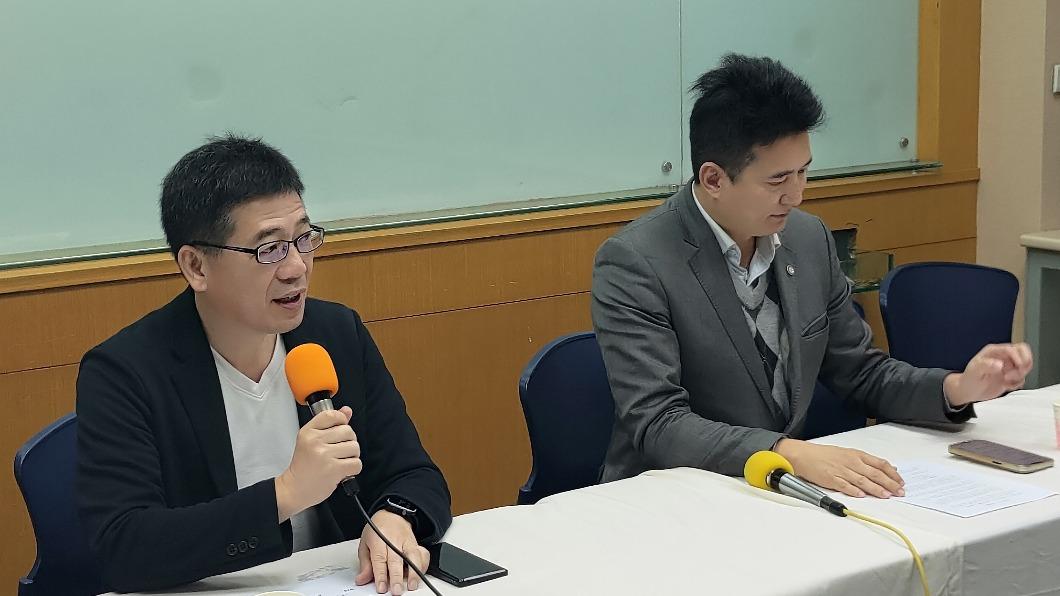 民眾黨前秘書長謝立功(左)。(圖/謝立功提供)