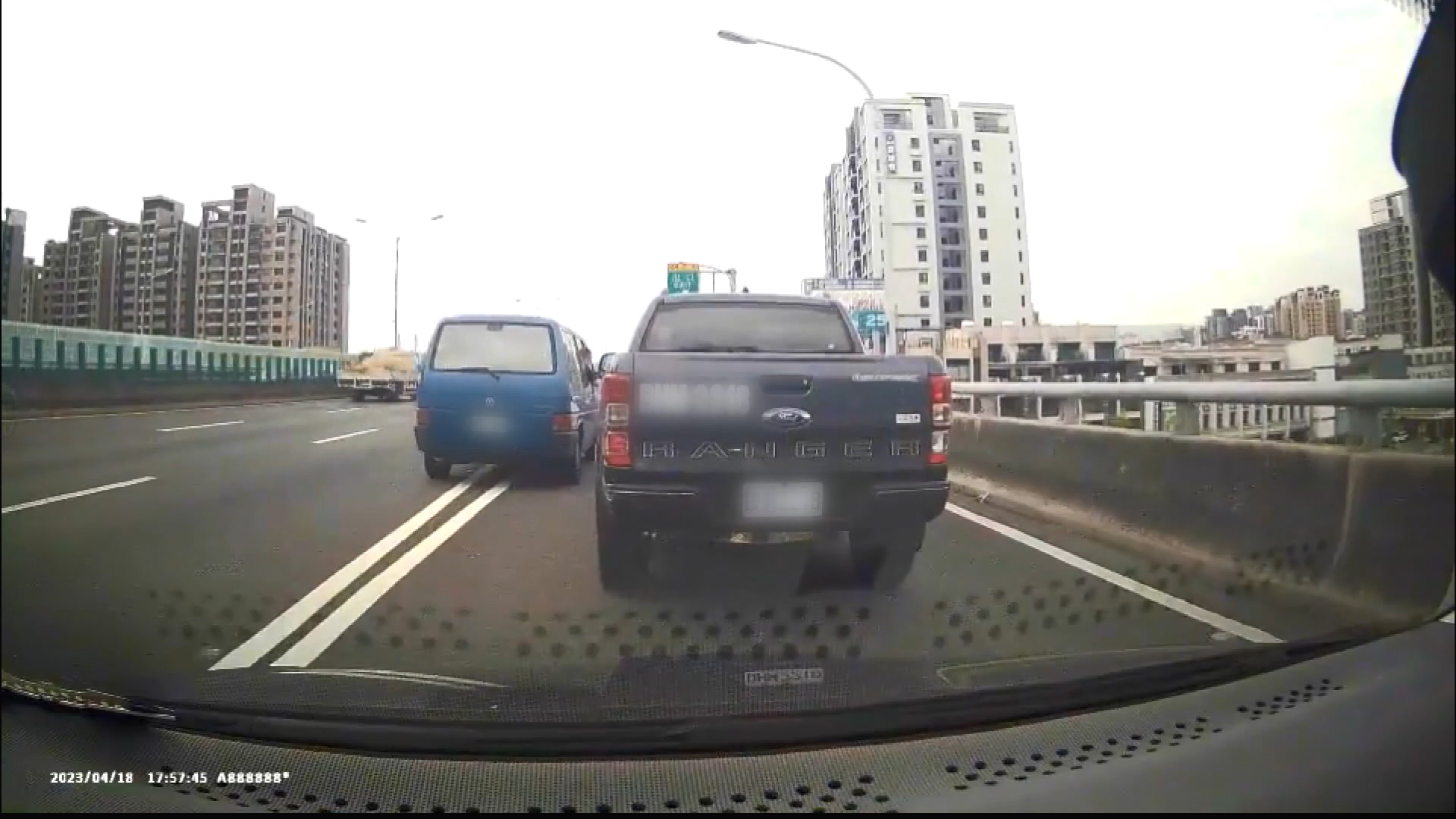 圖／翻攝自　74快速道路即時路況