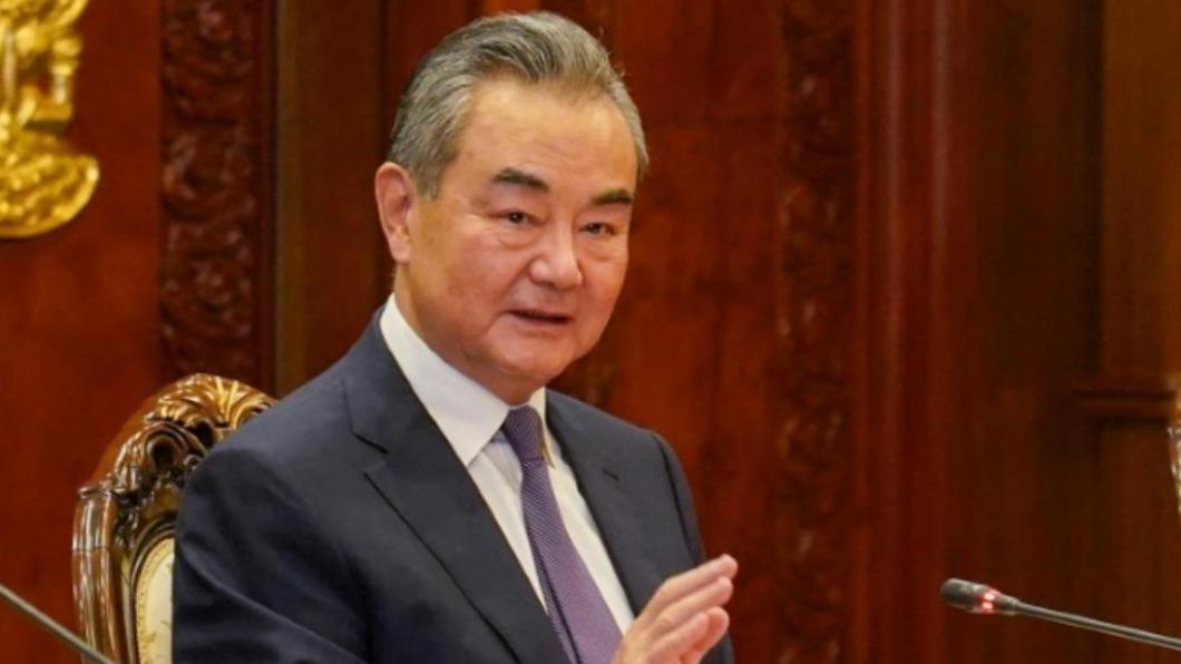 中菲外長通話　王毅：菲方南海再生事必堅決回應