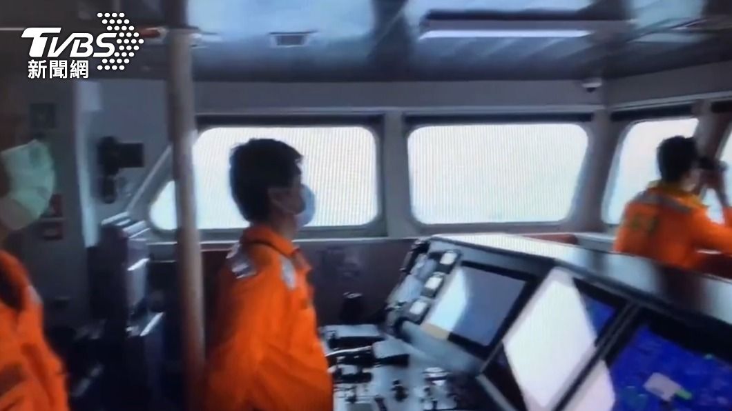 海虎潛艦3官兵失聯逾20hrs 艦指部初判「安全索斷裂」導致落海