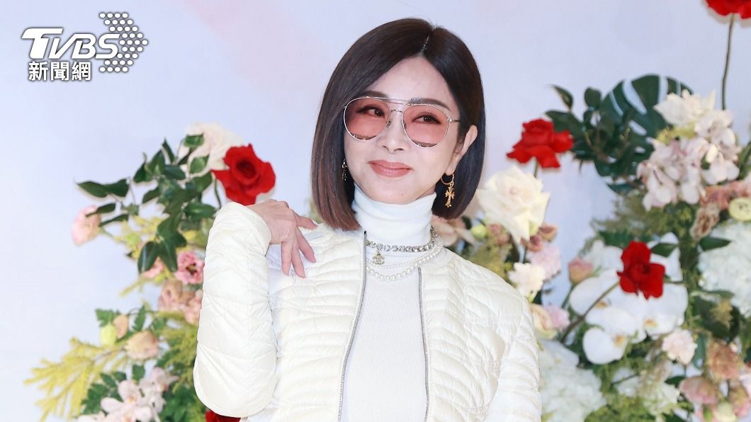 「台灣最美歐巴桑」陳美鳳也到場參加陳熙鋒婚禮。(圖/黃城碩攝)