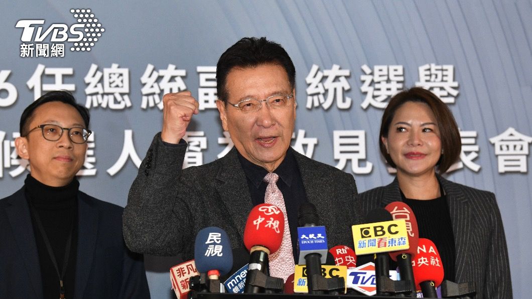 不同調!趙少康稱找柯文哲、郭台銘談閣揆 黃珊珊轟「自居老大」